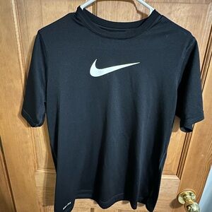 Nike Black Short Sleeve Tee Athletic Performance